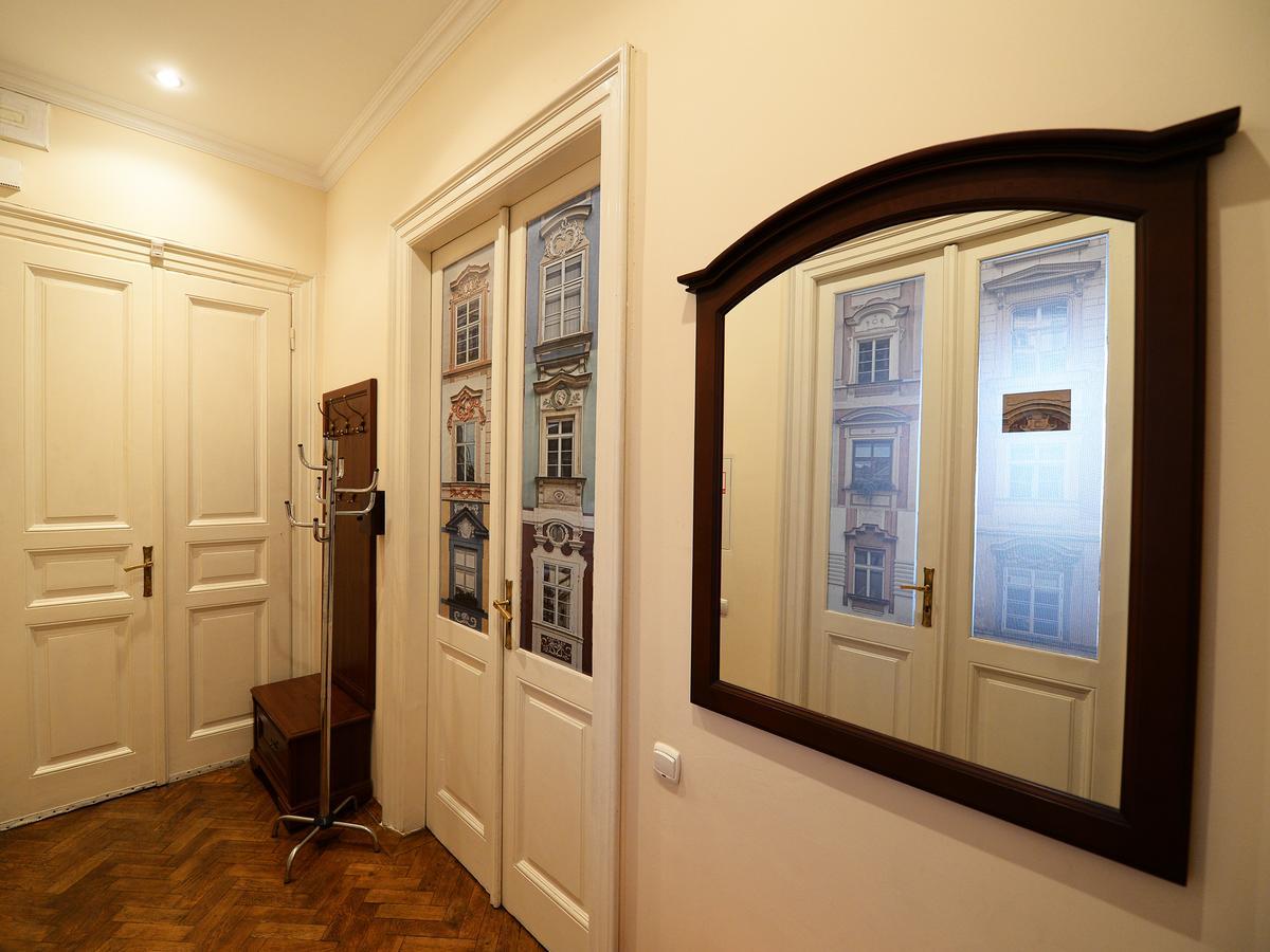 The Historical Family Nest In City Centre Lviv Dış mekan fotoğraf