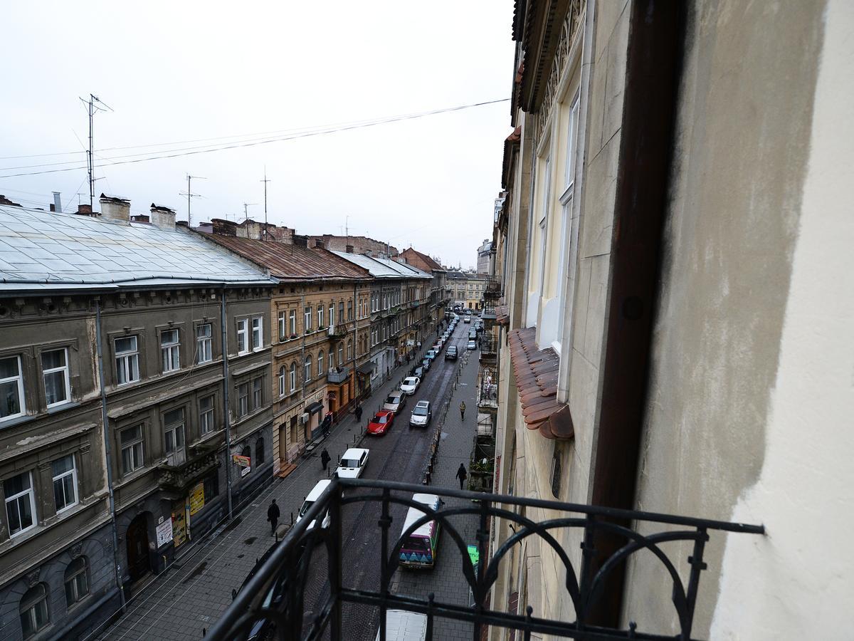 The Historical Family Nest In City Centre Lviv Dış mekan fotoğraf