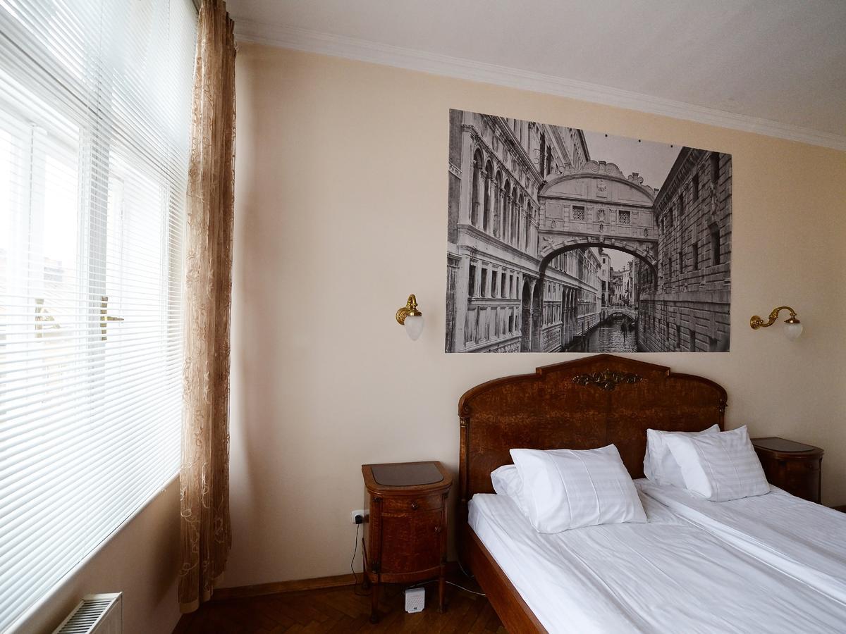 The Historical Family Nest In City Centre Lviv Dış mekan fotoğraf