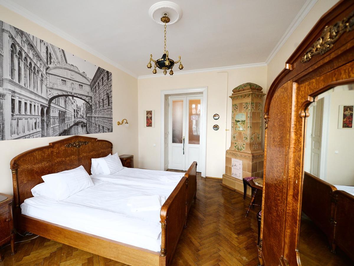 The Historical Family Nest In City Centre Lviv Dış mekan fotoğraf